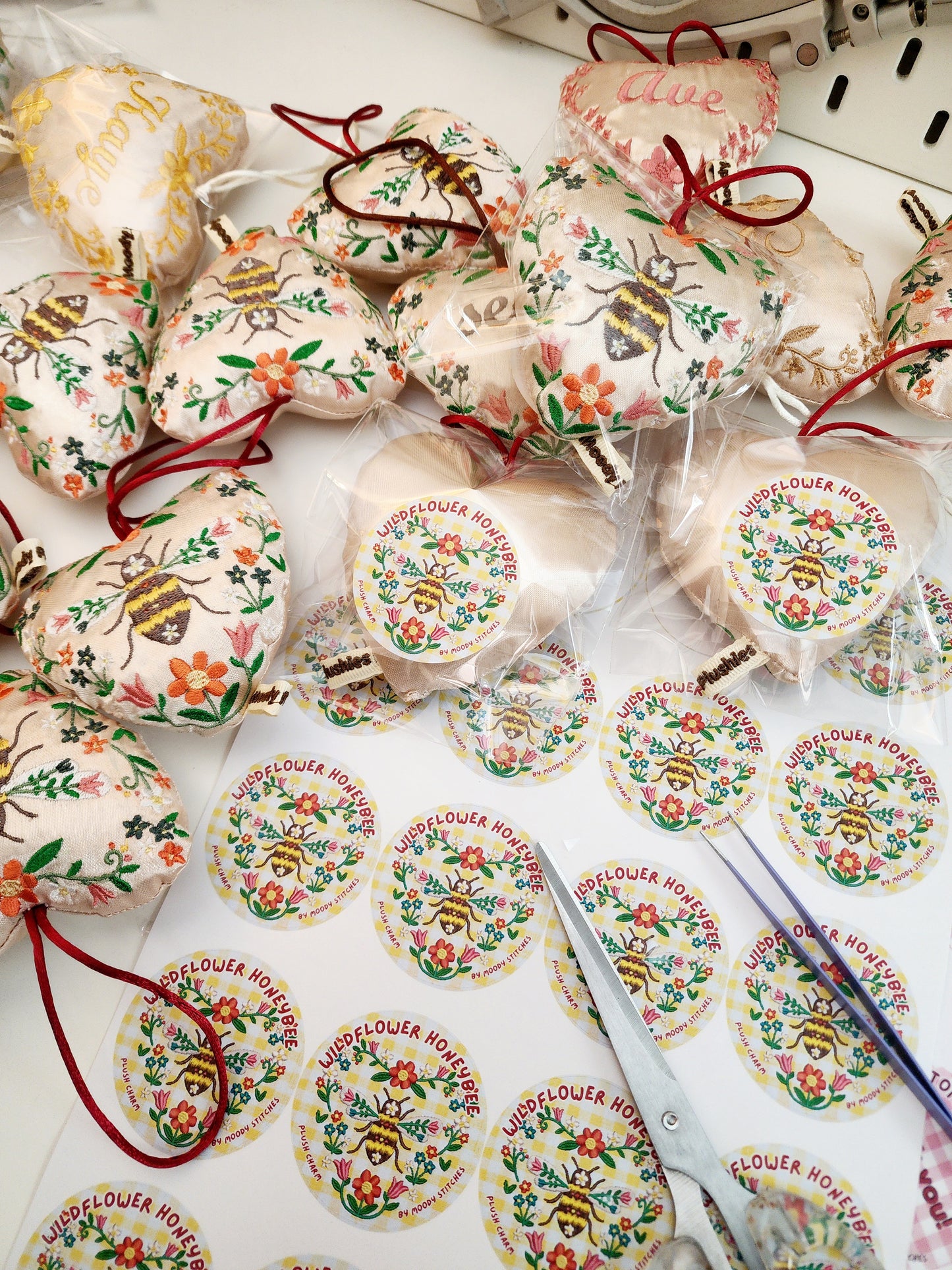 🌿🌼🌸Our Wildflower Honeybee Plush Charm🌸🌼🌿